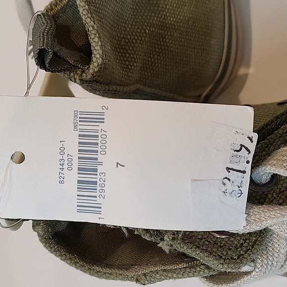 Gap todler size 7 sneakers - Picture 5 of 5